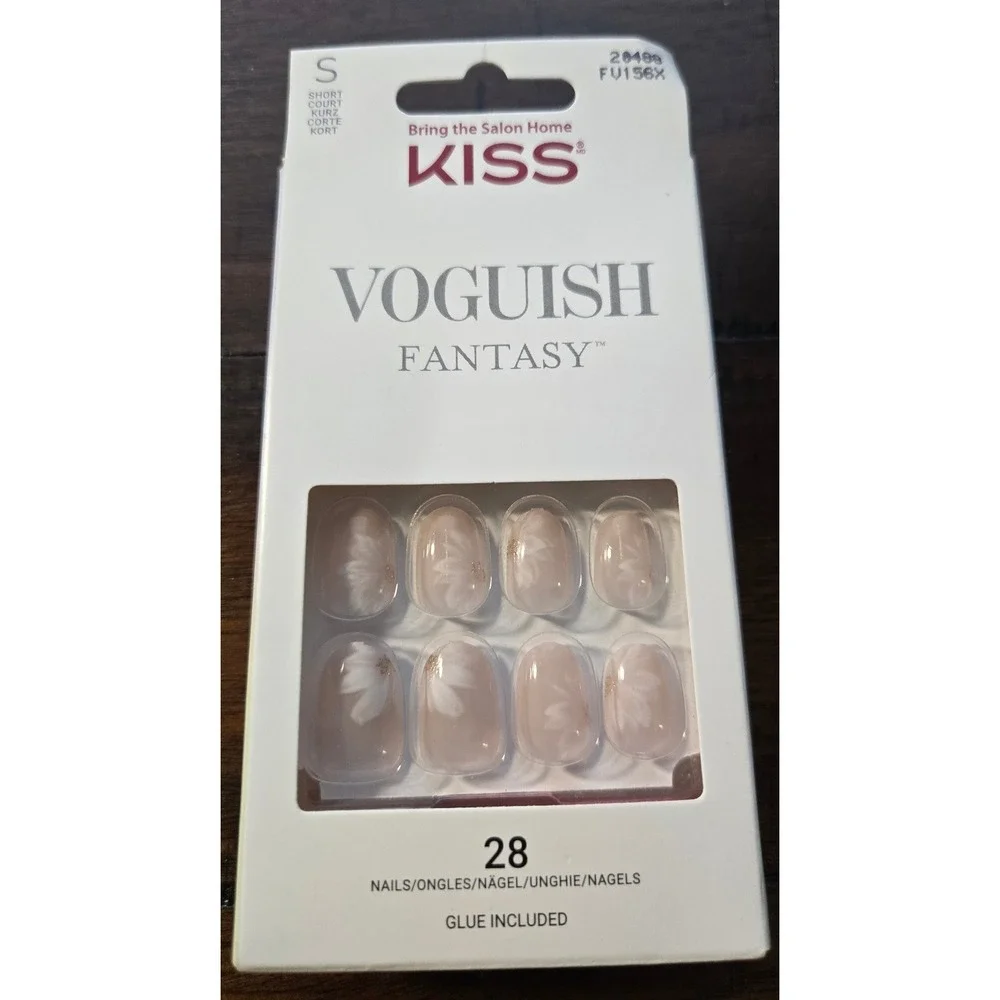 KISS Voguish Fantasy Press On Nails 3 Packs Short Oval Floral Nude‎ FV156X 28ct